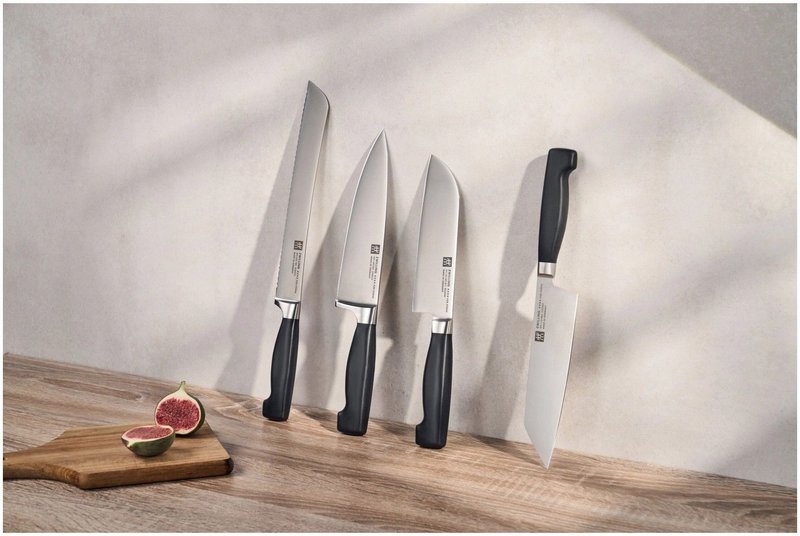 Zwilling Kochmesser Vier Sterne 18cm 