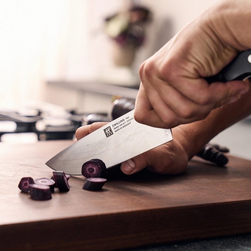 Zwilling Pro Kochmesser breite Klinge 