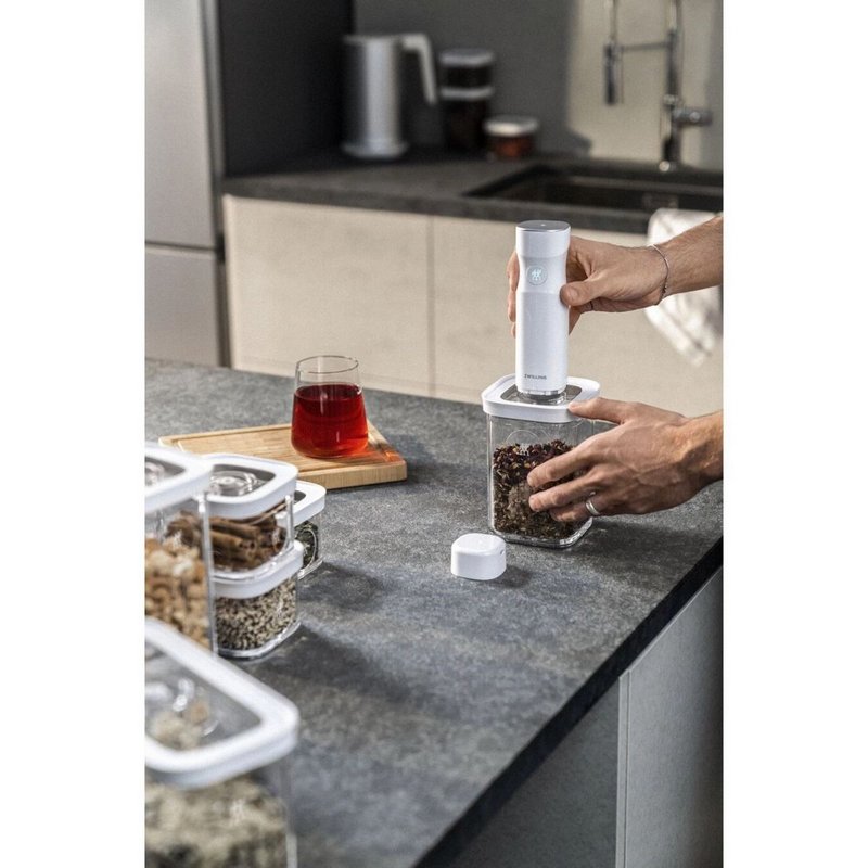 Zwilling Cube Box S 7.6x10.7x10.7cm 320ml Transparent-weiss 