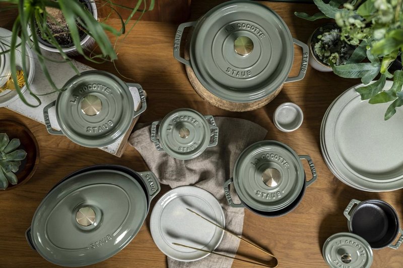Staub Cocotte rund 22 cm Eucalyptus 