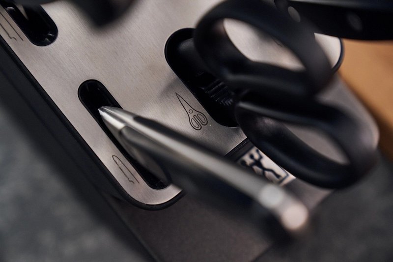 Zwilling Pro Selbstschärfender Messerblock 