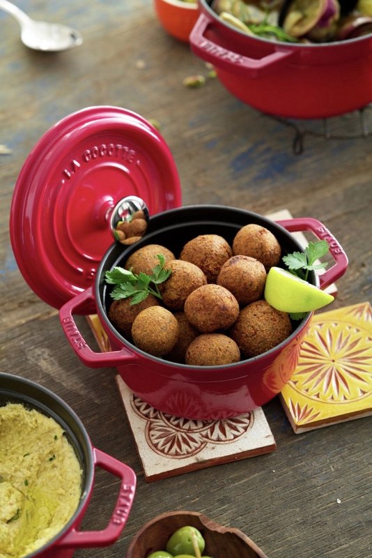 Staub Cocotte rund 22 cm Kirsch Rot 