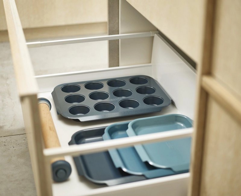 Joseph Joseph Nest Bake Backform 12 Muffins antihaftbeschichtet 