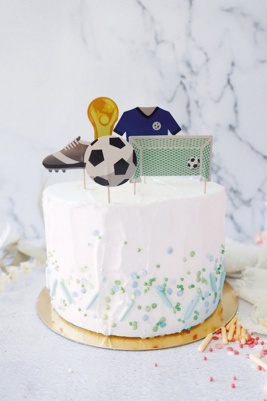 Scrap Cooking Kuchendekoration Fussball Motive Papier 
