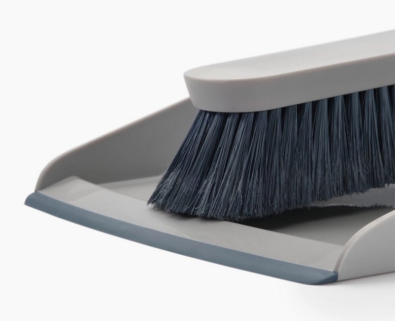 JosephJoseph Kehrschaufel CleanTech mit Handbesen 