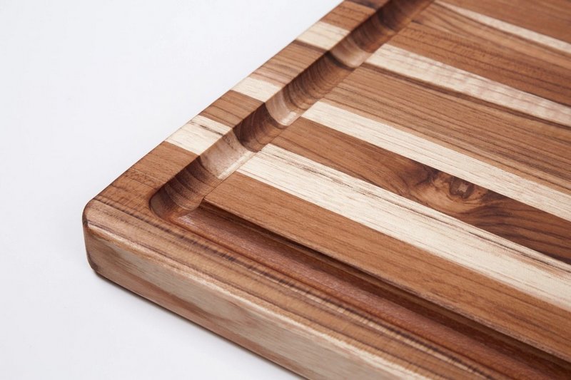 teakhaus Servierbrett Scandi Grill mit tiefer Saftrille 