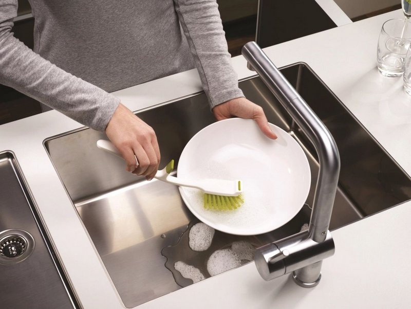 JosephJoseph Reinigungsbürste Edge Dish grün 