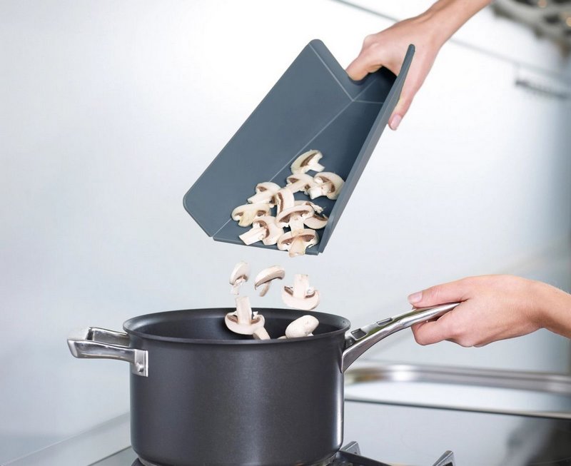 JosephJoseph Schneidbretter Chop2Pot Plus Sky 