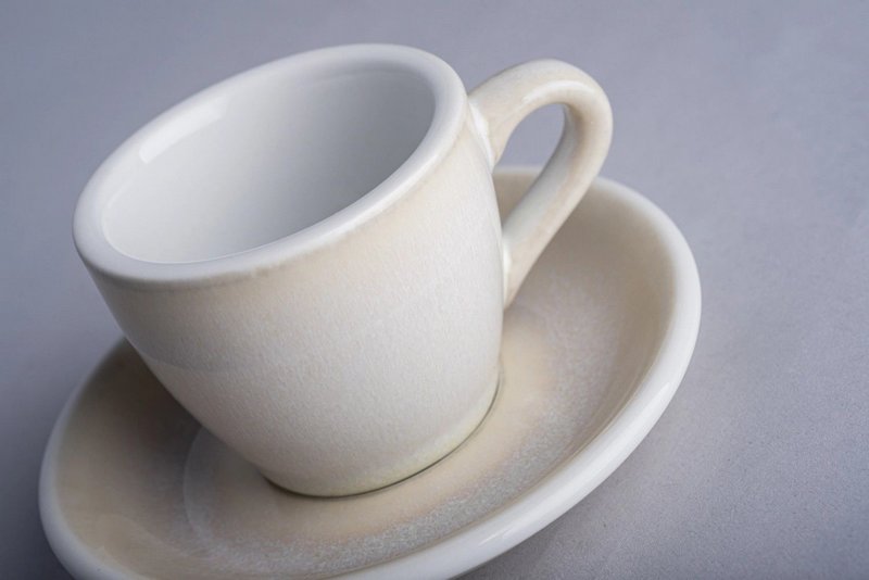 Loveramics Egg Espresso Untertasse 11.5cm elfenbein 