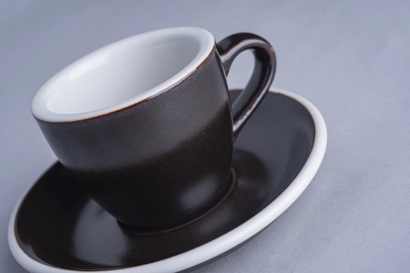 Loveramics Egg Espresso Untertasse 11.5cm schwarzpulver 