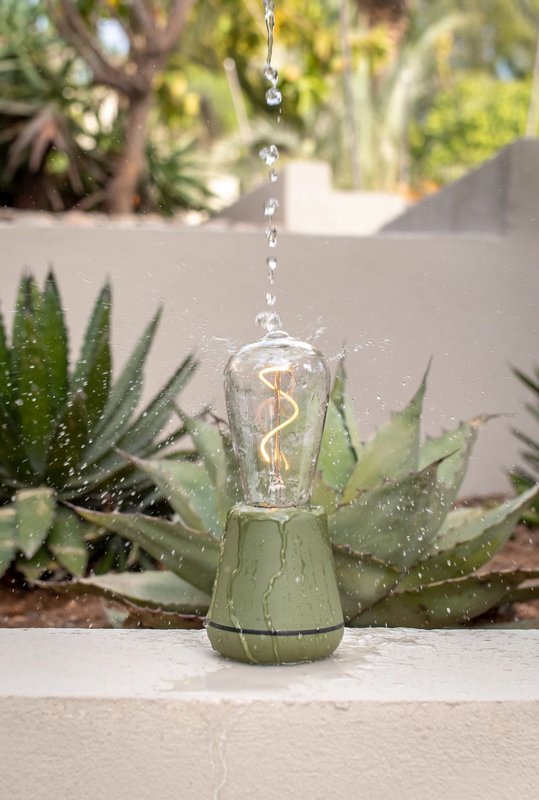 Humble Light Tischlampe One Outdoor IP65 grün Kunststoff 