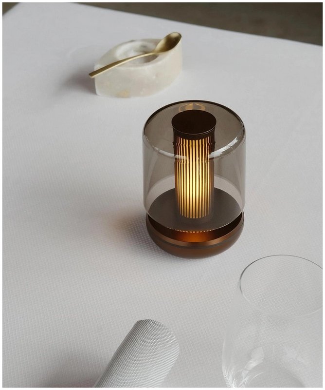 Humble Light Tischlampe Firefly smoked 11.8x8.6cm bronze V2 