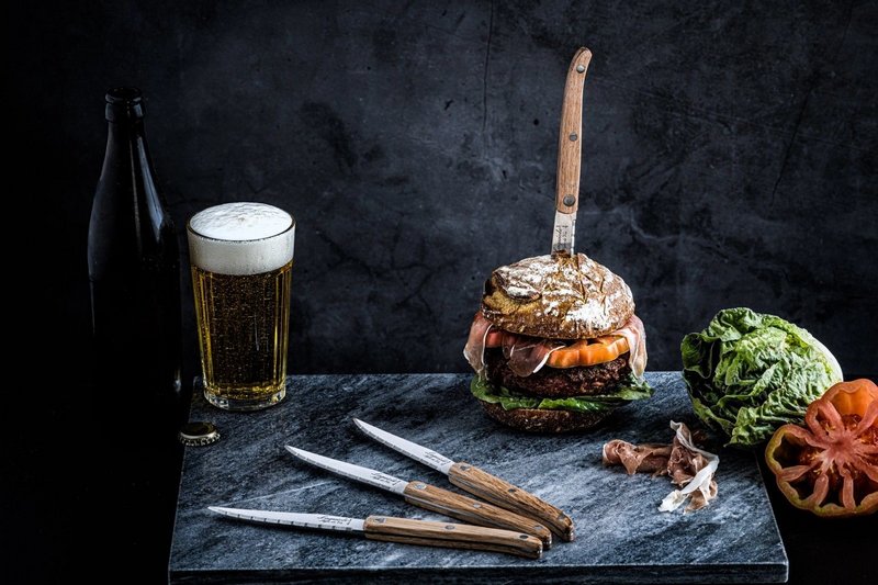 Laguiole Style de Vie Laguiole Innovation Line Steakmesser Eichenholz gezackt 