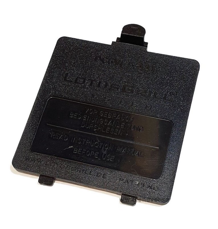 Lotusgrill Deckel für Batteriefach 
