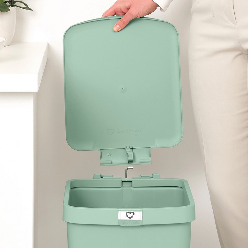 BRABANTIA Treteimer StepUp jade green 25 l 