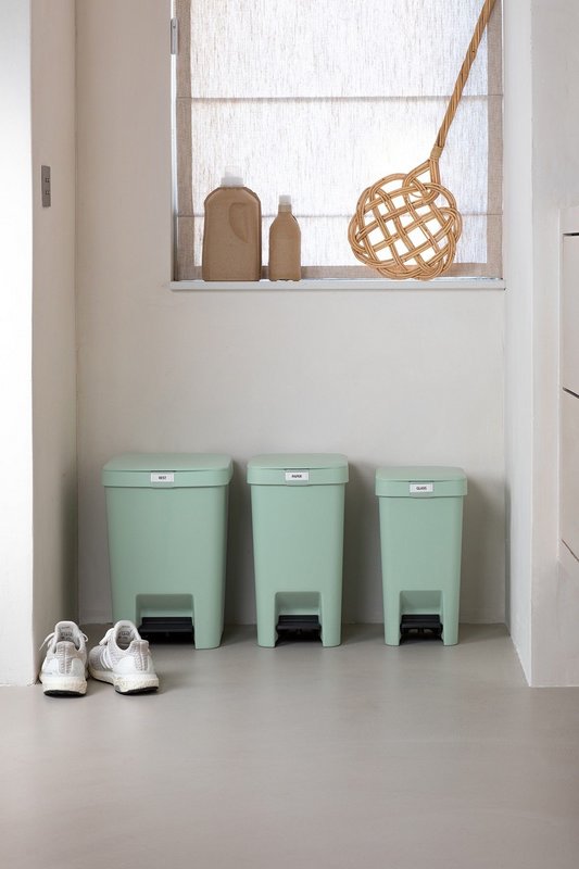 BRABANTIA Treteimer StepUp jade green 25 l 