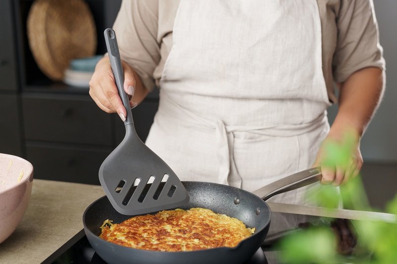 ZYLISS Pfannenwender XL Schlitze 