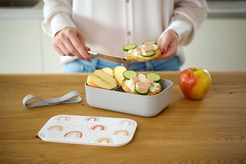 ZELLER Lunchbox Rainbow 