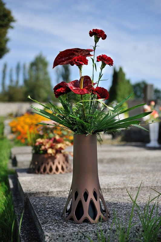 PLASTIA Vase Roseta mit Sockelgewicht bronze 1.3 l 