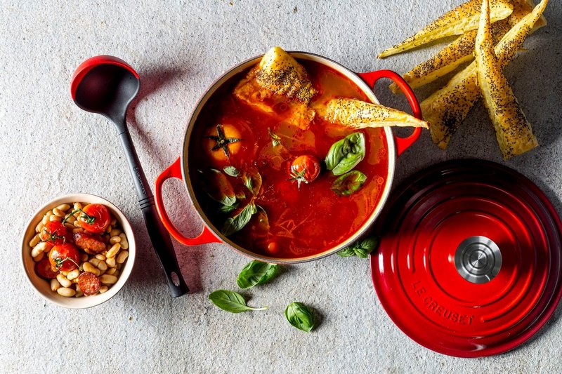 LE CREUSET Bräter Signature kirschrot Crucible 24cm 