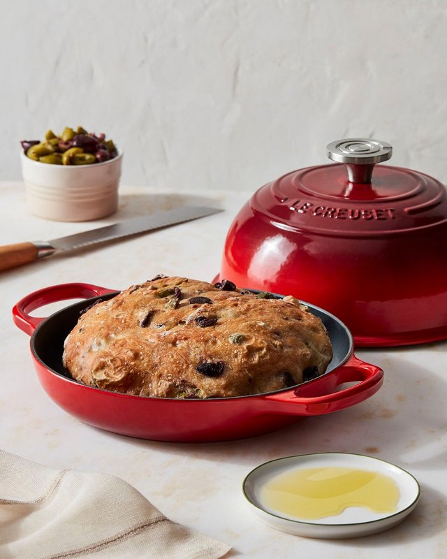 LE CREUSET Brot Bräter Signature kirschrot Crucible 24cm 